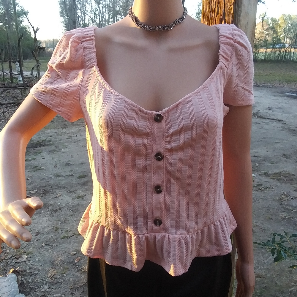 NWT "Sunset & Sixth" peach crop top